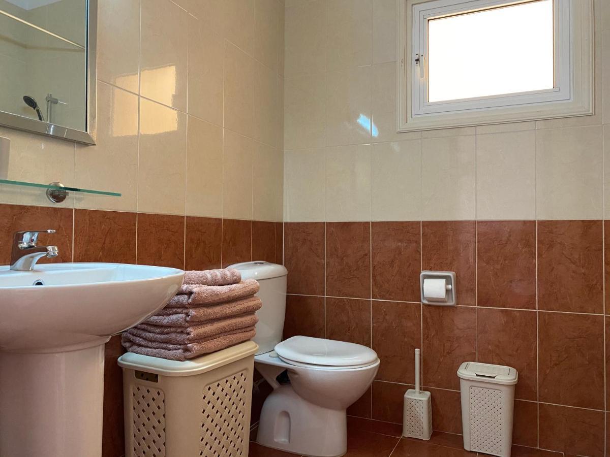Holiday City Center Apartman Lárnaka Kültér fotó