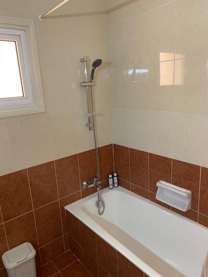 Holiday City Center Apartman Lárnaka Kültér fotó