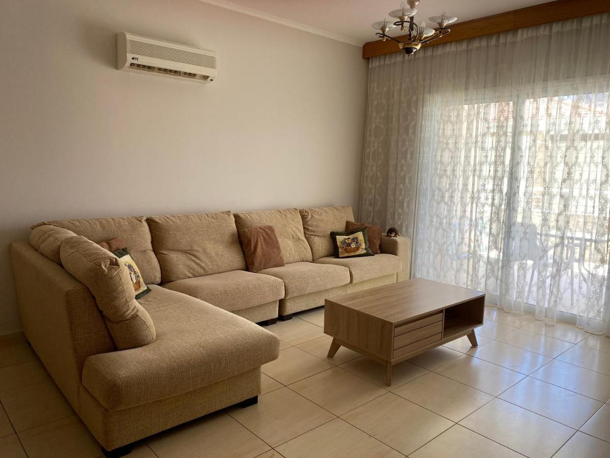 Holiday City Center Apartman Lárnaka Kültér fotó