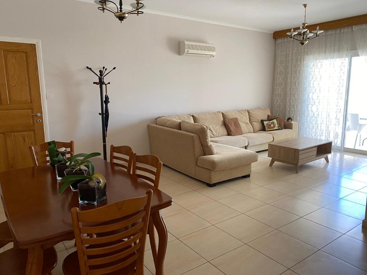 Holiday City Center Apartman Lárnaka Kültér fotó