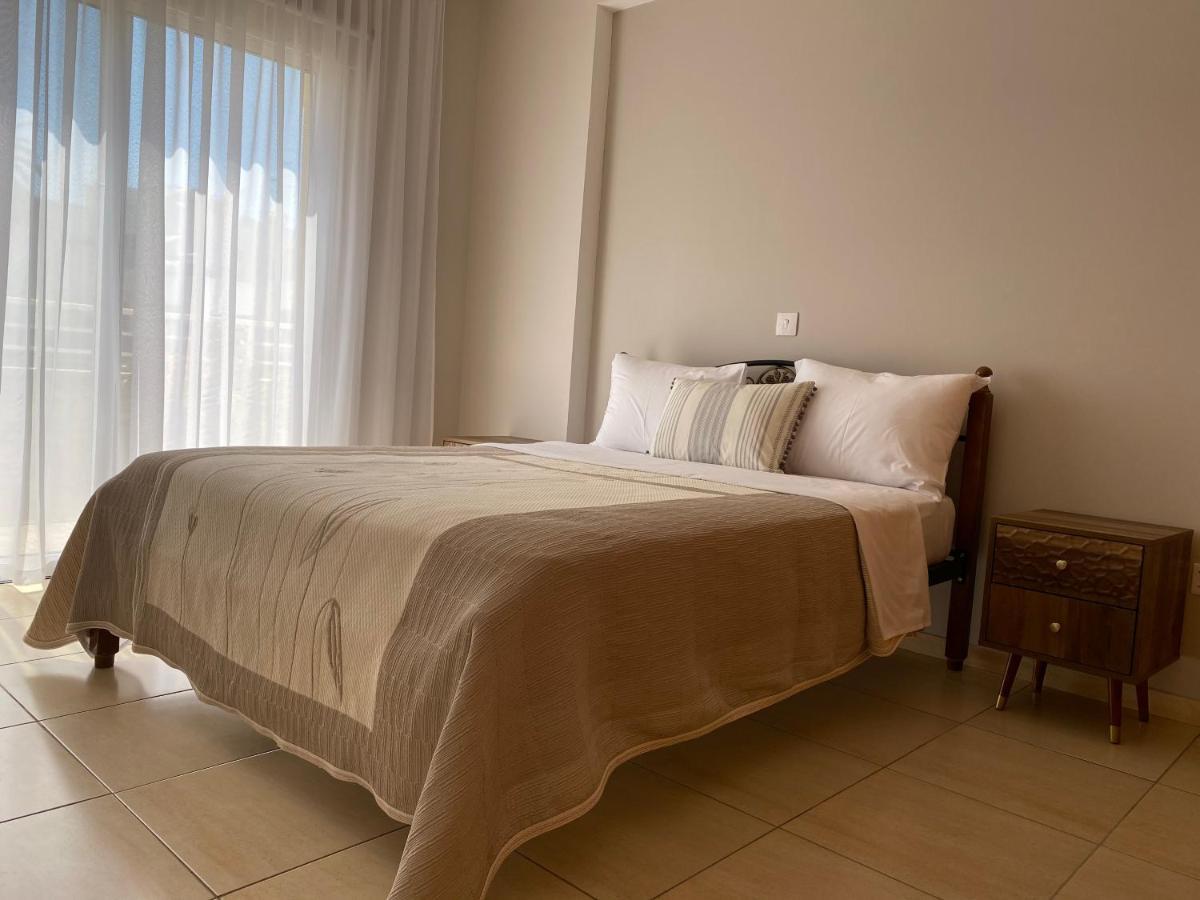 Holiday City Center Apartman Lárnaka Kültér fotó